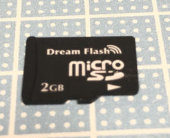 マイクロSDカード 2GB